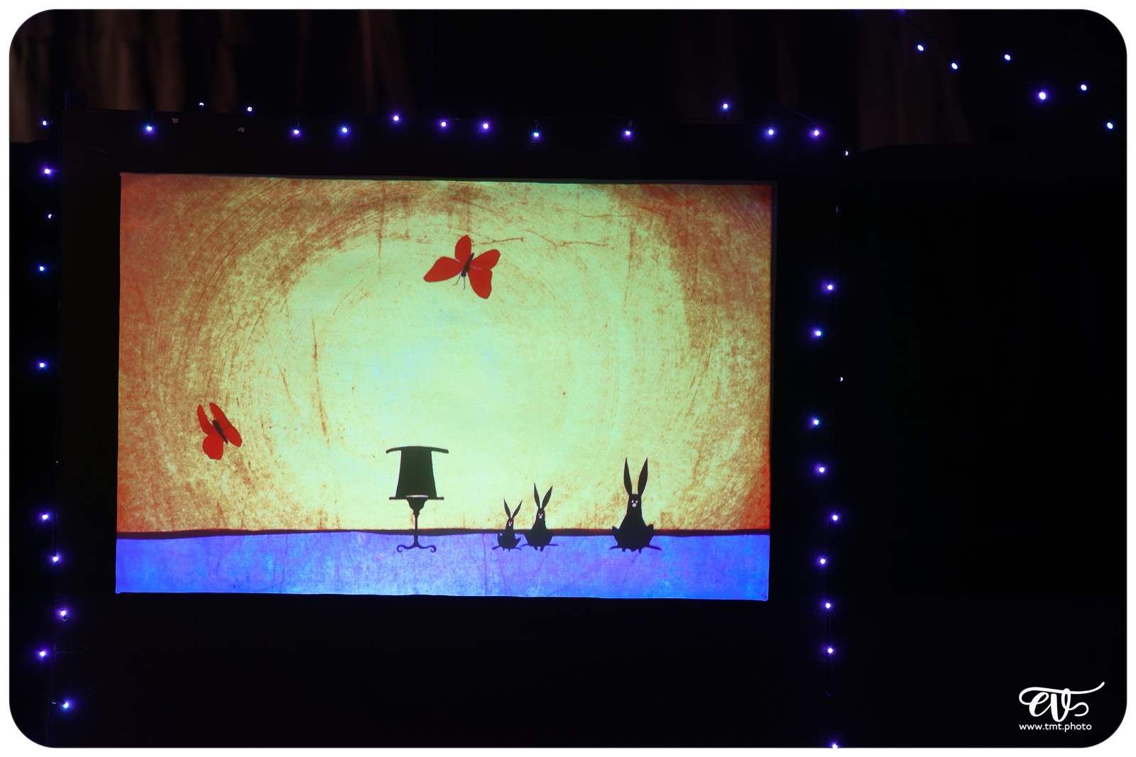 LE CIRQUE DES ÉTOILES (COMME UNE ÉTINCELLE)